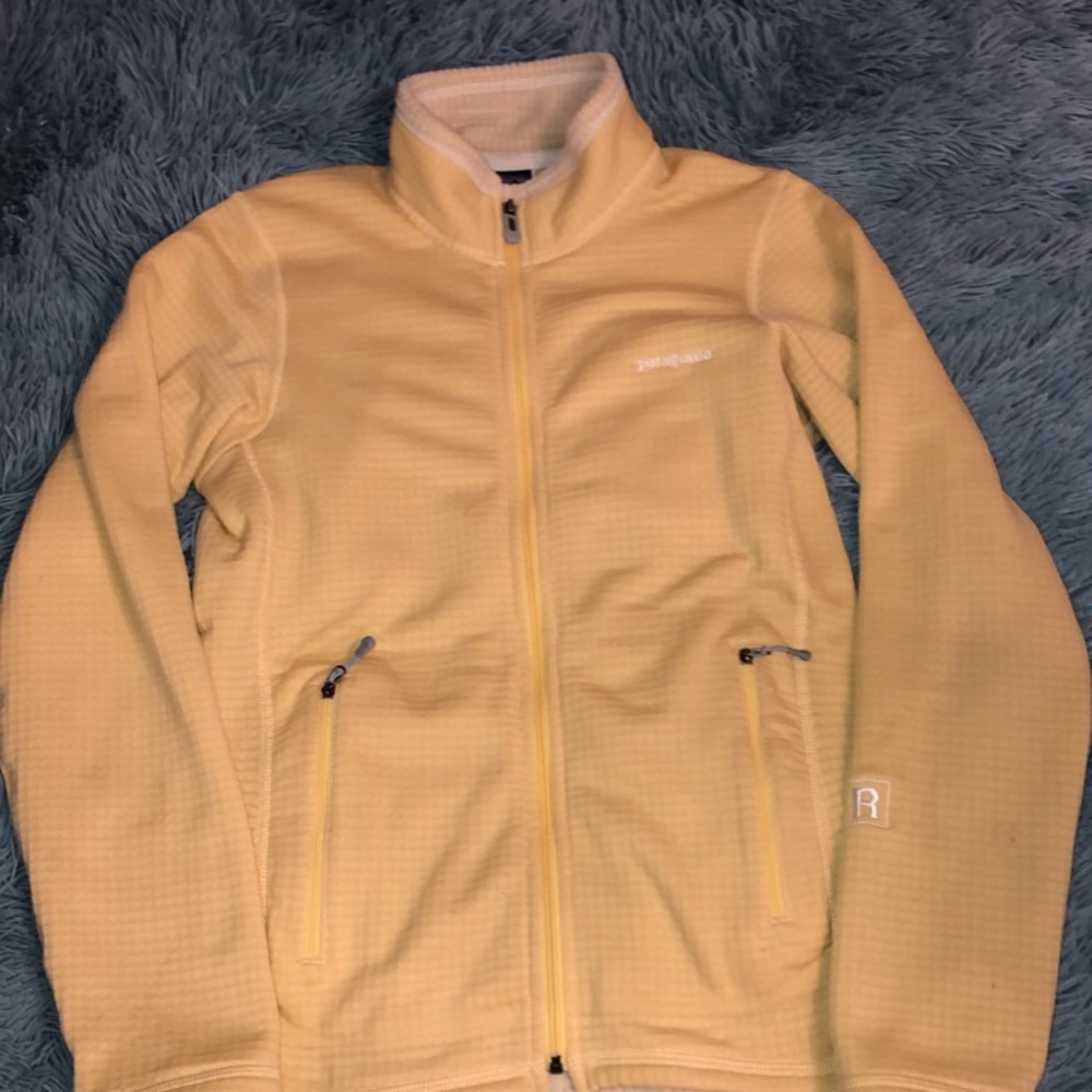 Barely Used Yellow Patagonia Zipup